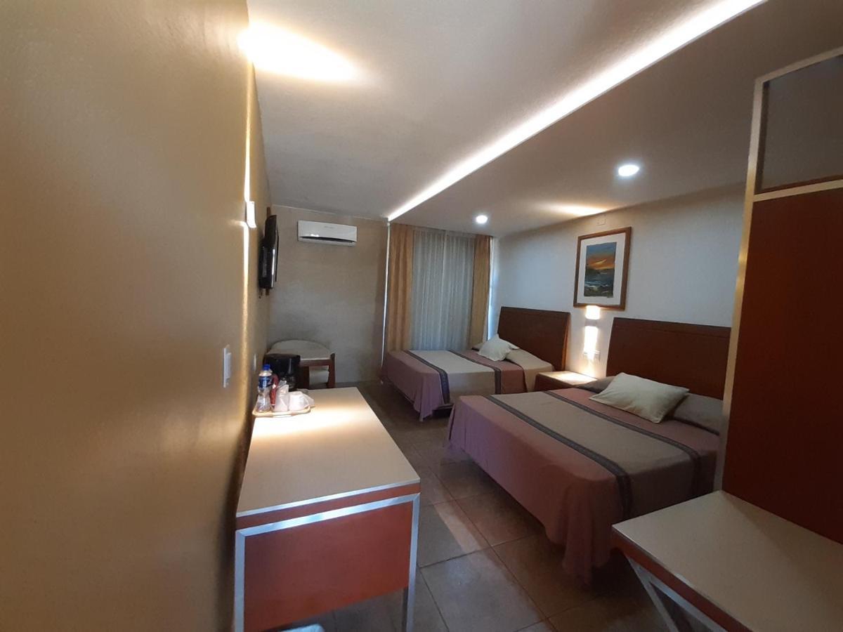 Hotel Maria Teresa Playa Azul Ngoại thất bức ảnh